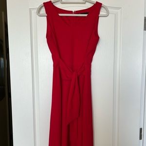 Red Leslie Fay dress